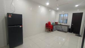 FAMILY HOMESTAY - 3rd Party Location